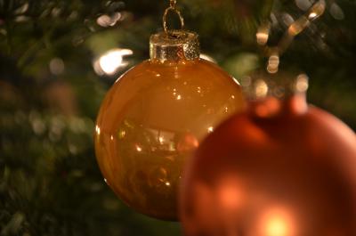 Kugeln am Weihnachtsbaum 3