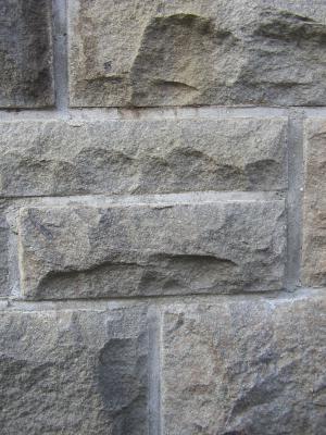 Naturstein-Mauer 10